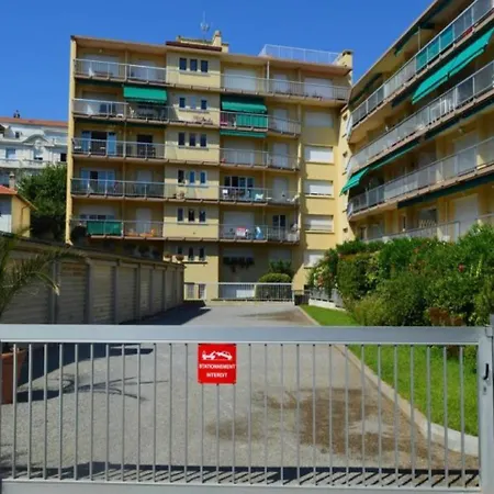 Apartman Albert 1er *